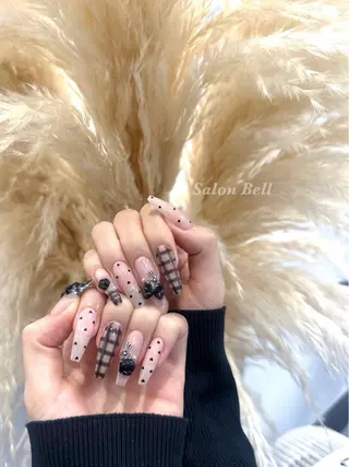 ネイル Bell 富田林店 SAYAKAのネイルデザイン