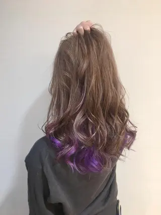 ロング カラー ヘアアレンジ 白浜 サキのヘアスタイル