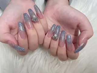 ネイル Mione_ Sonのネイルデザイン