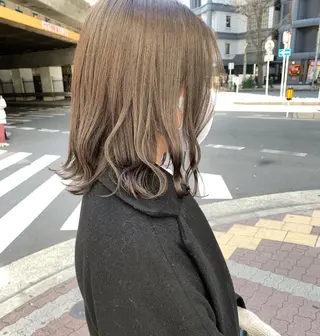 ミディアム カラー 樫原裕二/似合わせ カット/透明感カラーのヘアスタイル
