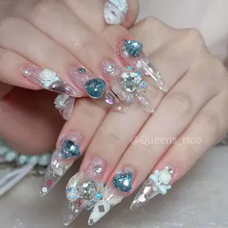 ネイル Queens みなみのネイルデザイン