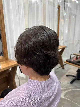 ショート カラー KAREN(ému) 伏見/カットモデルのヘアスタイル