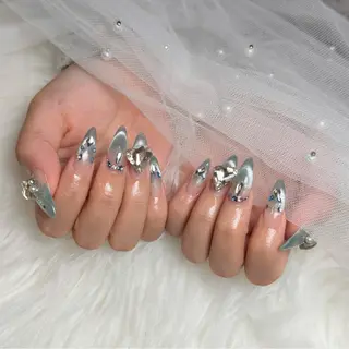 ネイル MIHANA RINAのネイルデザイン