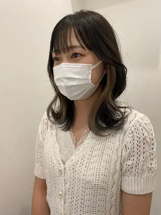 ミディアム Amelie yunのヘアスタイル
