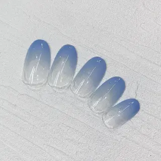 ネイル リスブラン🌱 IKUMIのネイルデザイン