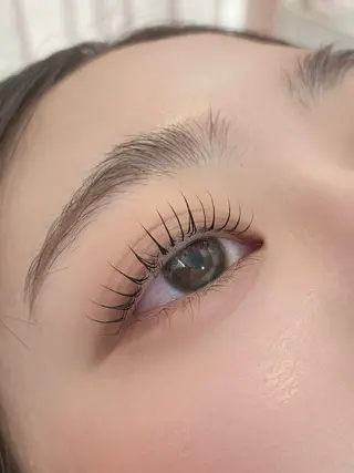 マツエク・マツパ 𝑯𝑰𝑵𝑨🤍 韓国eye/四条のマツエク・マツパデザイン