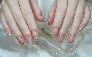 ネイル 瞳 ネイルサロン😊のネイルデザイン