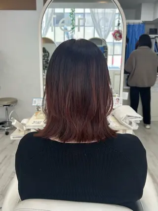 ミディアム カラー 小川 夏花のヘアスタイル