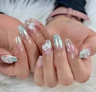 ネイル Miri nail salonのネイルデザイン