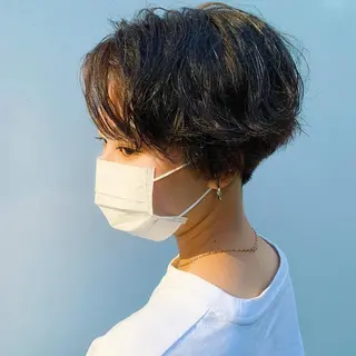 ショート カラー 中川 竜誠のヘアスタイル
