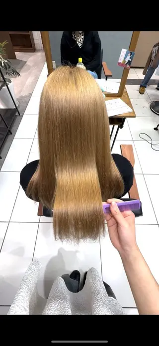ロング インナーカラー/ ブリーチ/ことねのヘアスタイル