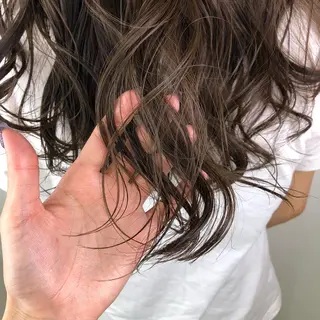 ロング カラー 小顔レイヤー/ ベージュ🤍Rieのヘアスタイル