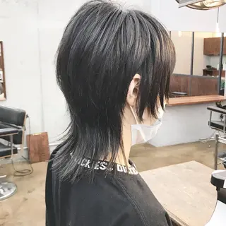 ショート ✂︎ウルフ・ショート ✂︎MIKUNIのヘアスタイル