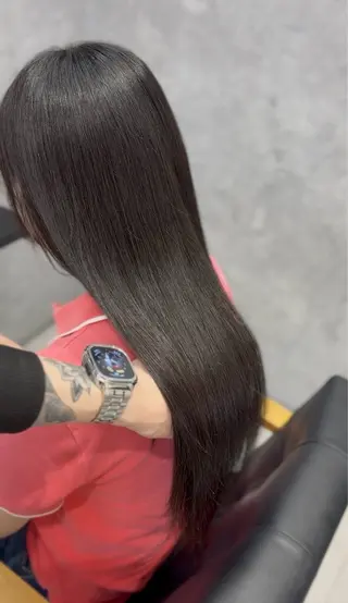 ロング はやと【エクステ ×ブリーチ特化】のヘアスタイル