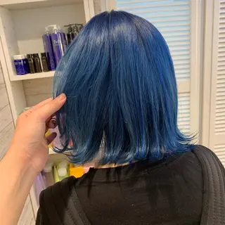カラー 天野 利咲のヘアスタイル