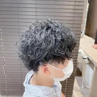 ショート パーマ CYNTHIADUE 店長｜ IRISUのヘアスタイル