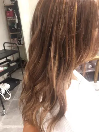 セミロング カラー 美髪・艶髪特化美容師 RYOJIのヘアスタイル
