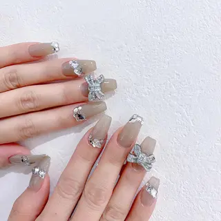 ネイル FLY Nail Salonのネイルデザイン