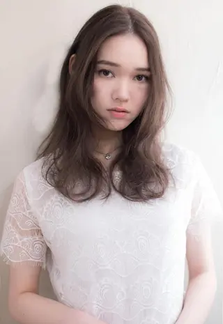 セミロング カラー 上田 ヒロツグのヘアスタイル