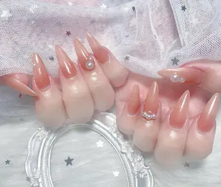 ネイル HIN NAILのネイルデザイン