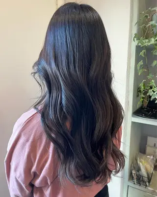 ロング カラー RuLaN AMIのヘアスタイル