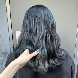 セミロング Karin／ レイヤーブリーチ🥀のヘアスタイル