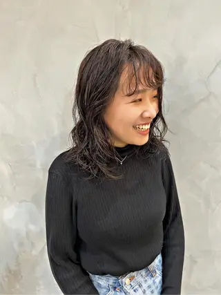 ミディアム パーマ Basis 田口豪司のヘアスタイル