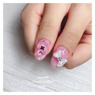 ミディアム ネイル 🐾enen style 🐾のネイルデザイン