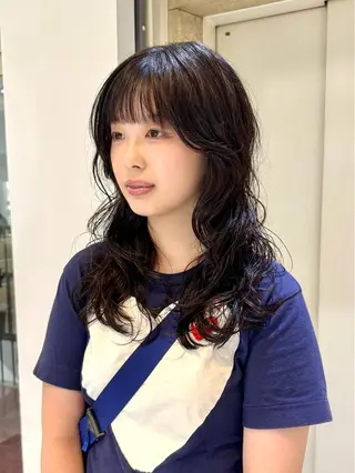 ロング パーマ 似合わせパーマ レイヤー 萩原 龍のヘアスタイル
