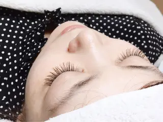 ミディアム カラー パーマ ヘアアレンジ メンズ キッズ ネイル マツエク・マツパ brille ~eyelash~のヘアスタイル