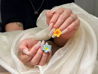 ネイル REI 池袋のネイルデザイン