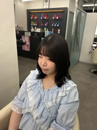 セミロング カラー 透明感カラー×顔周り mizuki🫧のヘアスタイル