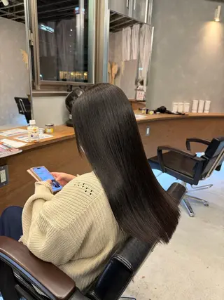 ロング カラー SAITOH AKIRAのヘアスタイル