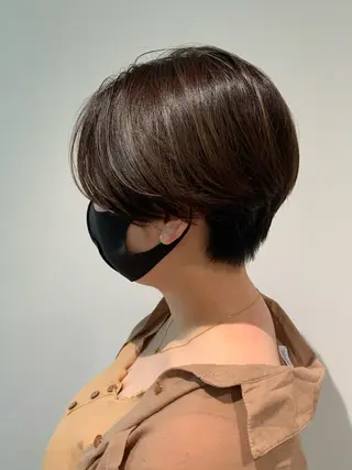 ショート 透明感カラー ボブ/ 直感カラー診断のヘアスタイル