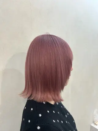 ショート カラー 門岡 ひかるのヘアスタイル