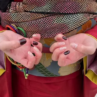 ネイル 彩 名のネイルデザイン