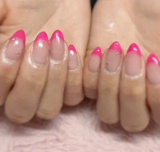 ネイル kaho  🧸🎀 RiLionのネイルデザイン