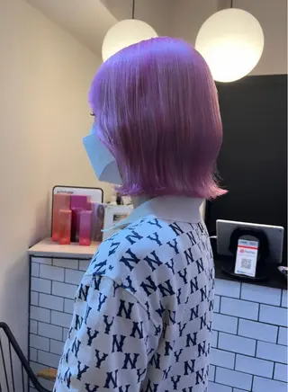 ミディアム カラー ヘアアレンジ ハイトーンカラー 🦋yuri🦋のヘアスタイル