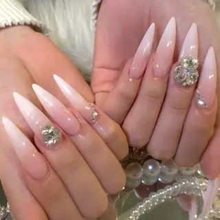 ネイル YVeil ひなのネイルデザイン