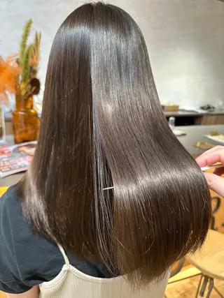 ロング 熊崎 樹のヘアスタイル