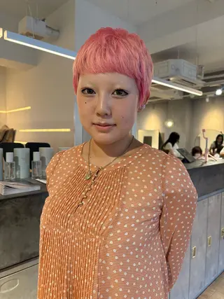カラー 🩵西川芽依/ ブリーチカラー🩵のヘアスタイル