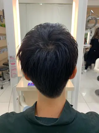 メンズ midori osawaのヘアスタイル