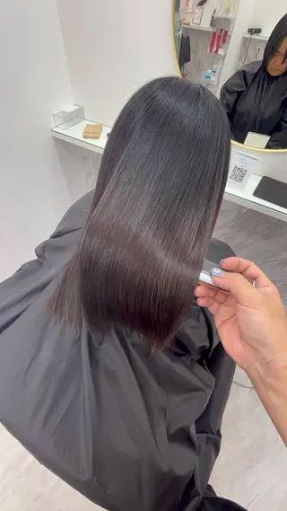 ロング 神 甚八のヘアスタイル