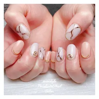 ミディアム ネイル 🐾enen style 🐾のネイルデザイン