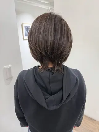 ショート カラー ハイライト⭐️上野 高広のヘアスタイル