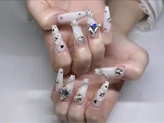 ネイル モアglam ネイルのネイルデザイン