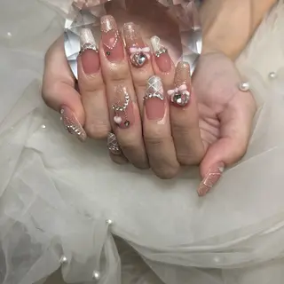 ネイル 🌈 Laule'aのネイルデザイン