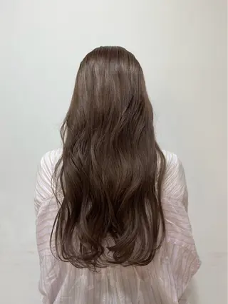 ロング カラー 透明感カラー／ 艶感カラー／RAMUのヘアスタイル