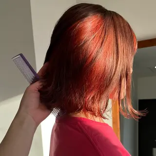 ミディアム カラー 的場 莉音のヘアスタイル
