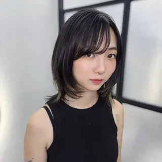ミディアム Ren. 🦋デザインカラーのヘアスタイル